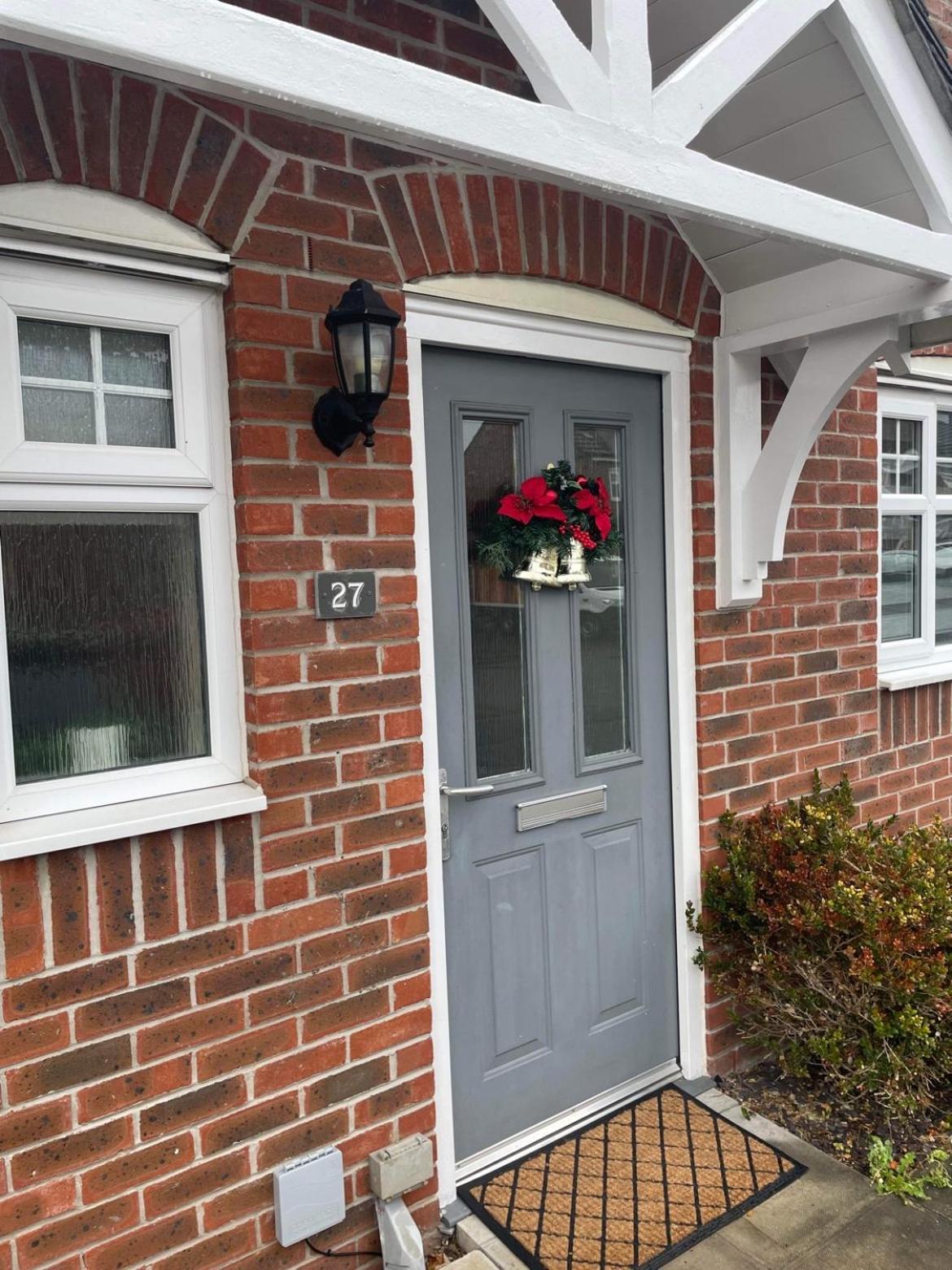فيلا Modern Semi Detached In A Quiet Location, Driveway Parking Ewloe المظهر الخارجي الصورة