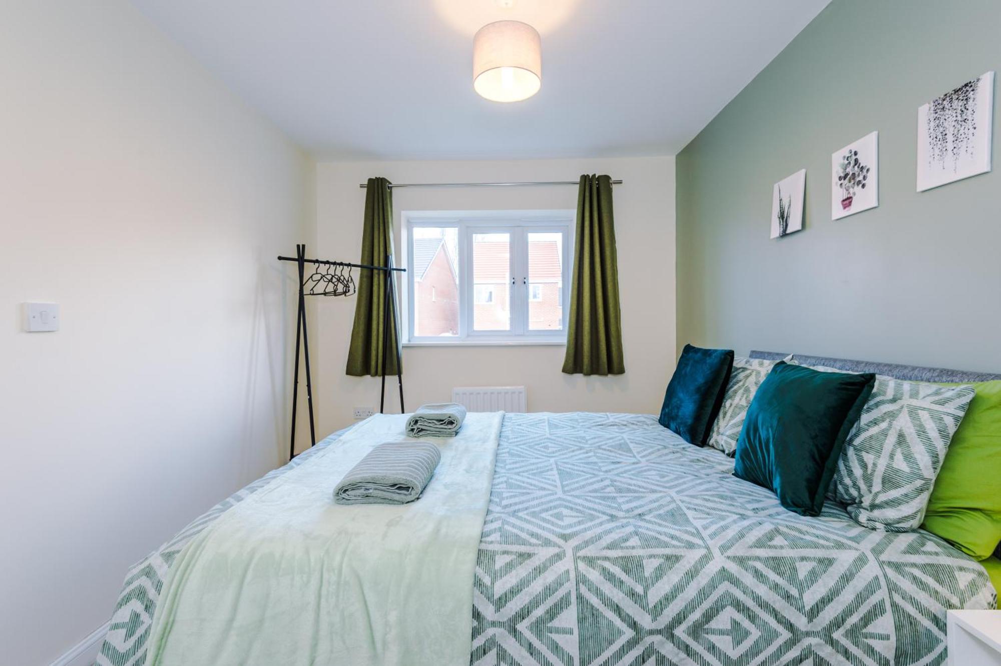 فيلا Modern Semi Detached In A Quiet Location, Driveway Parking Ewloe المظهر الخارجي الصورة